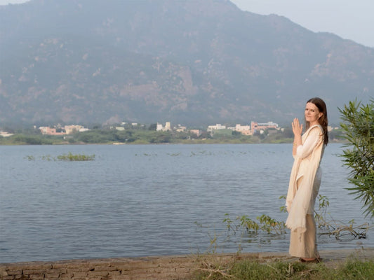 The Edit With Claire Pincham - AMLY Botanicals
